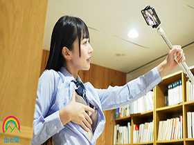 放課後にセルフ露出する優等生J系を見つけたので…【Ｊ系４名】　サンプル画像13